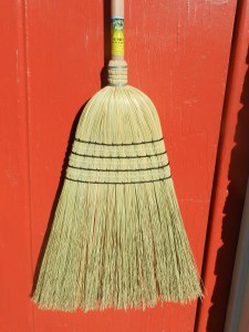 Woolshed 7 Tie Cane Centre